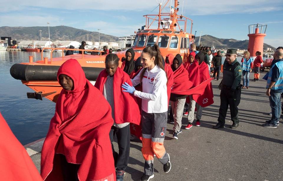 La grande leçon des milliers de migrants marocains dans l&rsquo;enclave espagnole de Ceuta pour&nbsp;l&rsquo;Europe