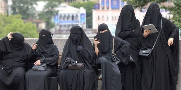 La burqa est un masque comme les autres, pour les islamo-gauchistes