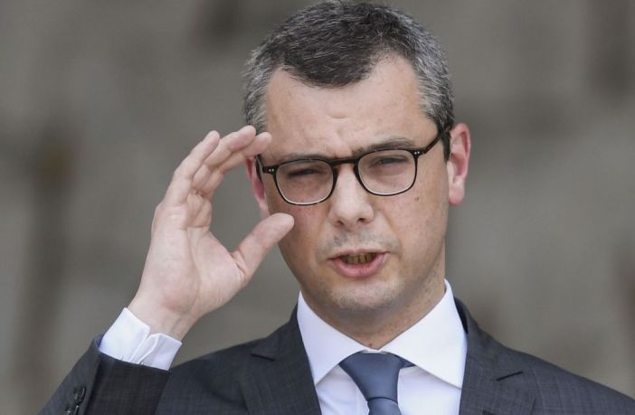 Macron : &laquo;&nbsp;J&rsquo;ai écrit une lettre il y a un mois peut-être…&nbsp;&raquo; dans l&rsquo;affaire&nbsp;Kohler