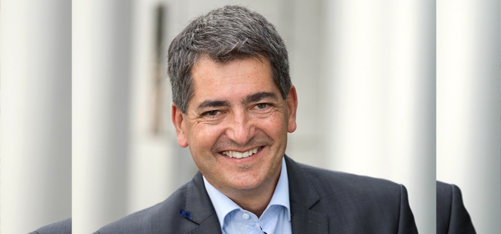 Fiasco de la vaccination: Jean Rottner dénonce un &laquo;&nbsp;scandale d&rsquo;Etat&nbsp;&raquo; qui le&nbsp;détruit