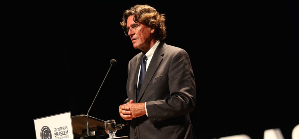 Luc Ferry: C&rsquo;est Mai 68 qui a donné à l&rsquo;inceste et la pédophilie ses &laquo;&nbsp;lettres de noblesse&nbsp;&raquo;