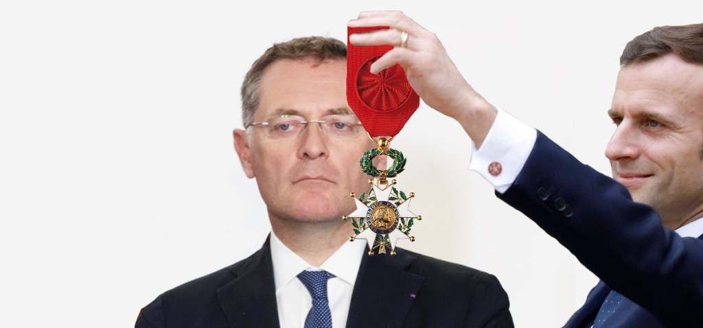 Philippe Juvin, un concurrent probablement trop sérieux pour Macron, vient d&rsquo;être privé de Légion&nbsp;d&rsquo;Honneur