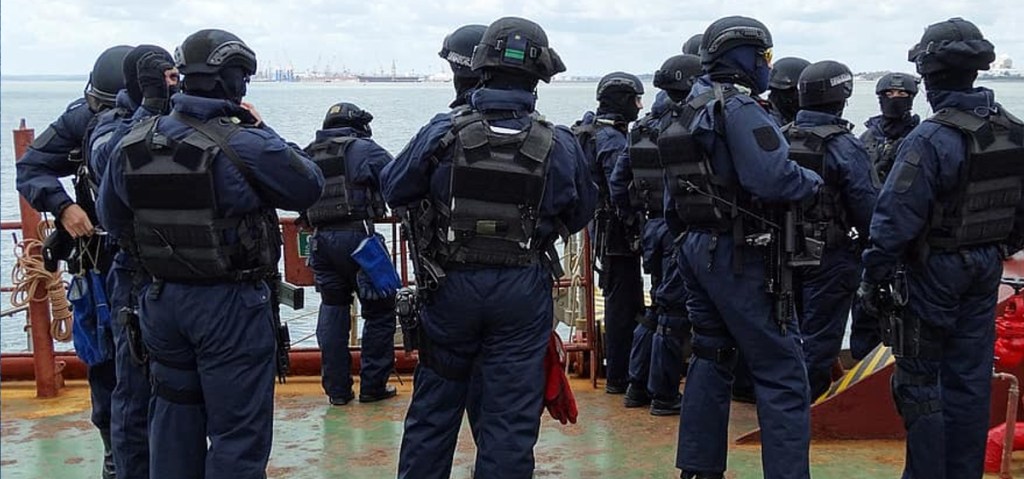 terroriste police tetiere